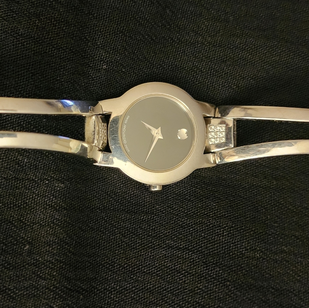 MOVADO Amorosa Silver & Black with diamond accent - Picture 6 of 14